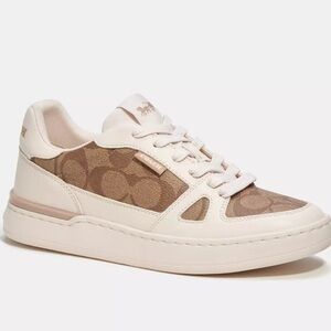 Coach Clip Court Low Top Sneaker In Signature Canvas